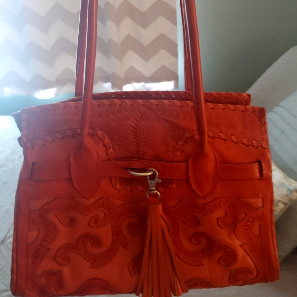 Leather purse